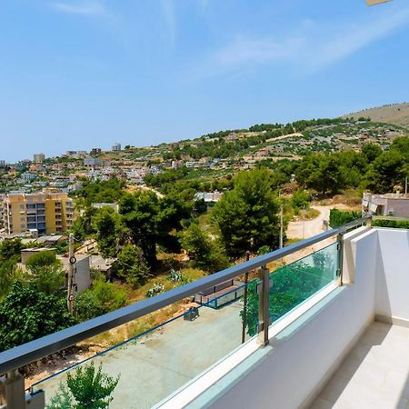 Brothers Lr Sarandë Exterior foto