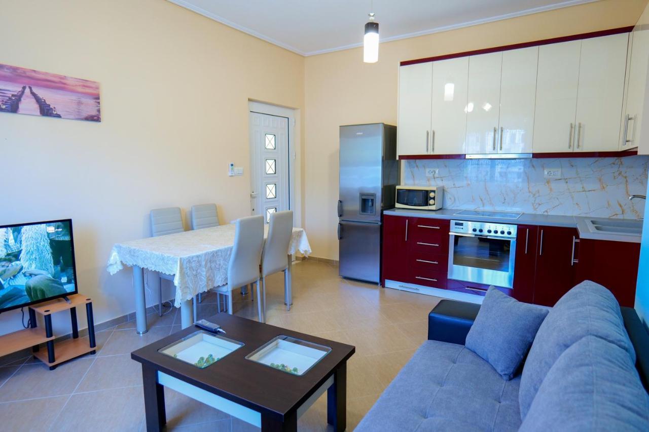 Brothers Lr Sarandë Exterior foto